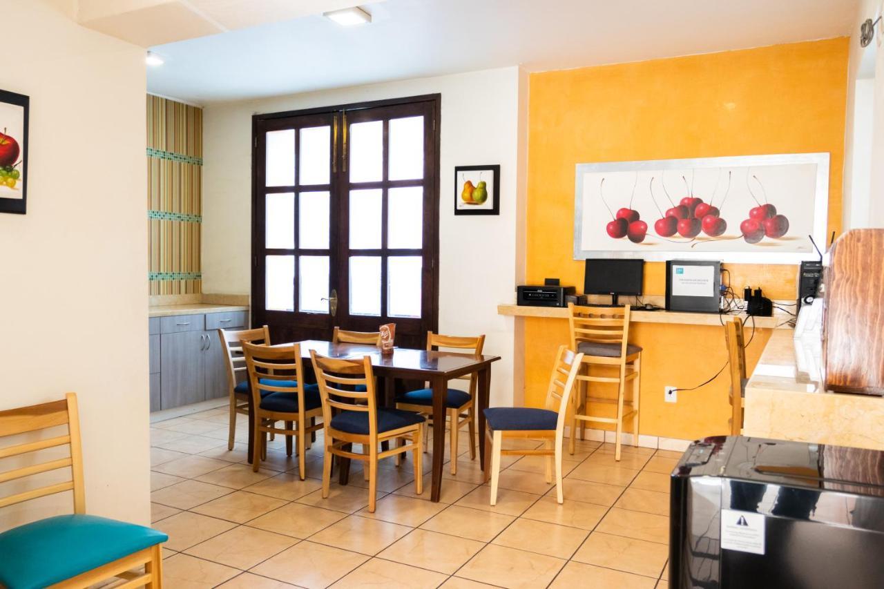 Happy Express Hotel Oaxaca Extérieur photo