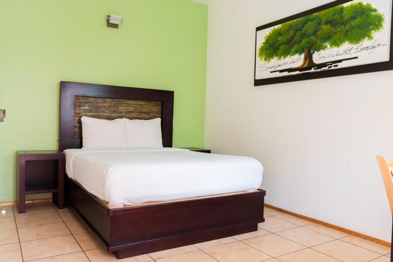 Happy Express Hotel Oaxaca Extérieur photo